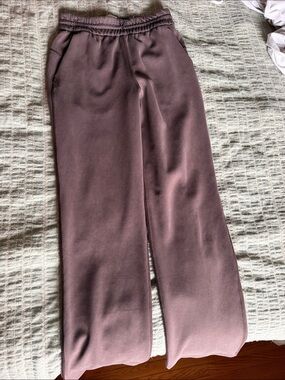 lululemon athletica Wide Leg Pants in Dusty Mauve